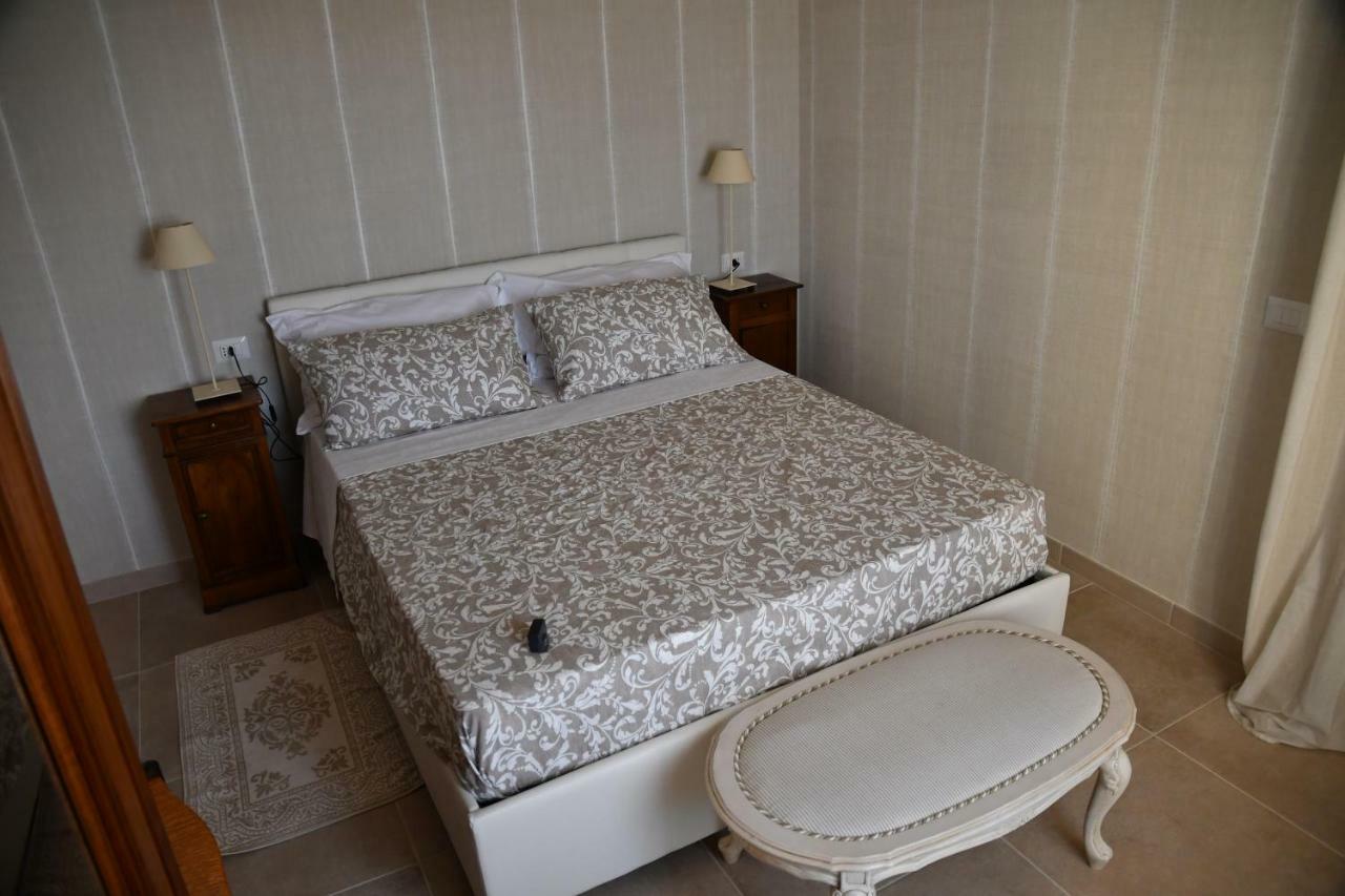 Le Stanze Del Borgo Hotel Nettuno Luaran gambar