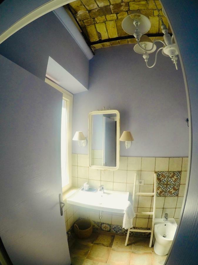 Le Stanze Del Borgo Hotel Nettuno Luaran gambar